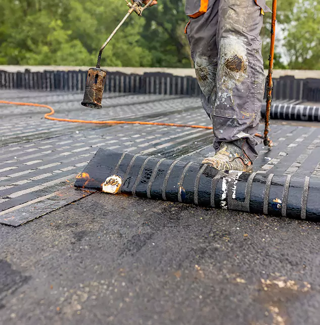 Trusted Membrane Leak Repair: Sealing Tawakoni's Flat Roofs Against Water Intrusion