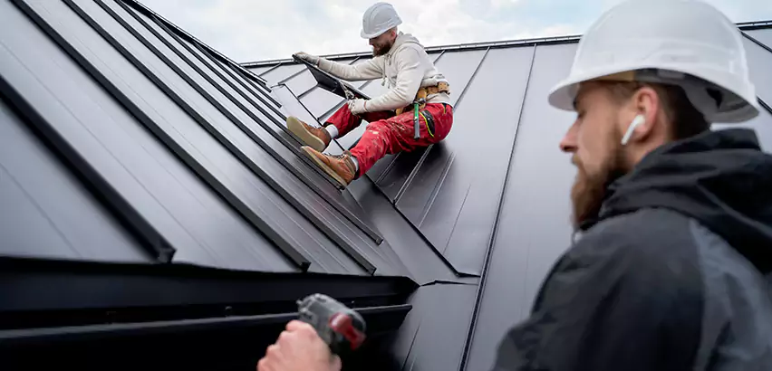 Professional Steel Roof Installation Services in Tawakoni, TX