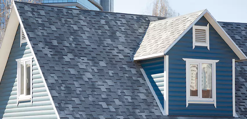 Shingle Roof Maintenance in Tawakoni