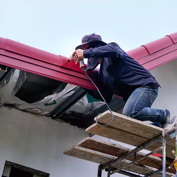 Why Tawakoni, TX Homeowners Choose Barry Reid's Roofing for Fascia Repair?