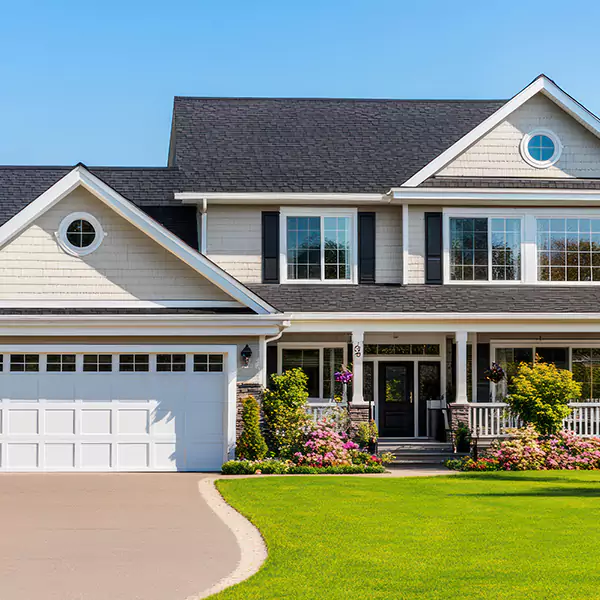 Why Tawakoni Homeowners Choose Barry Reid's Roofing for Roofing and Siding?