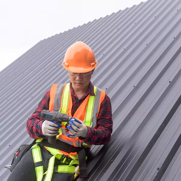 Why Property Owners in Tawakoni Choose Barry Reid's Roofing for Tin Roofing Installation Service?